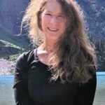 Karen Williams Headshot_